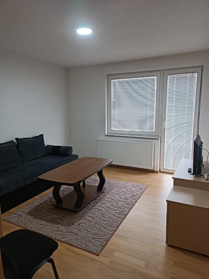 Hotel 2Bdr Apt With Balcony With View- Free Parking Sarajevo Exterior foto