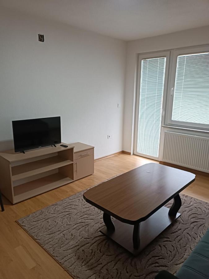 Hotel 2Bdr Apt With Balcony With View- Free Parking Sarajevo Exterior foto